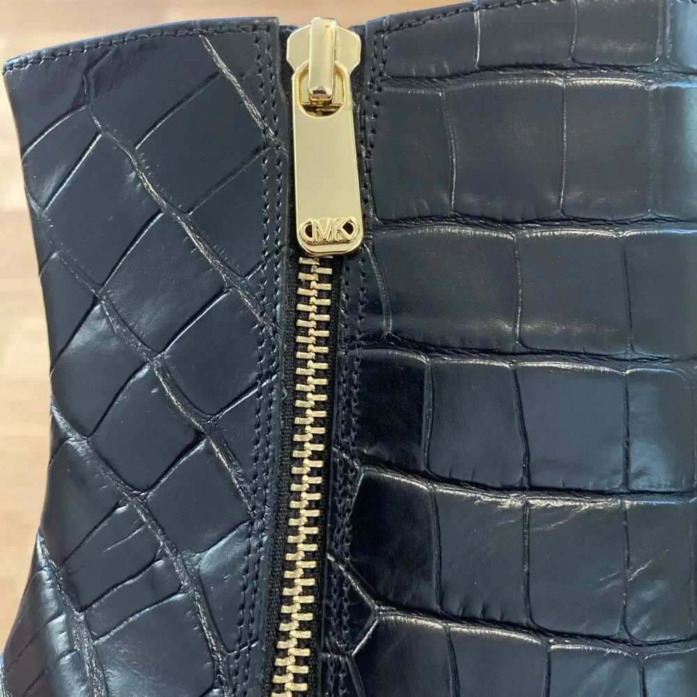 Michael Kors Womens Cosmo Croc-Embossed Kitten Heel Booties Black 10M New - Picture 6 of 10